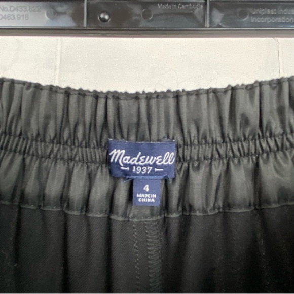 Madewell Caldwell Wide Leg Pull on Pleated Trouser Pants Size 4 Black E4257 *EUC - Picture 10 of 12